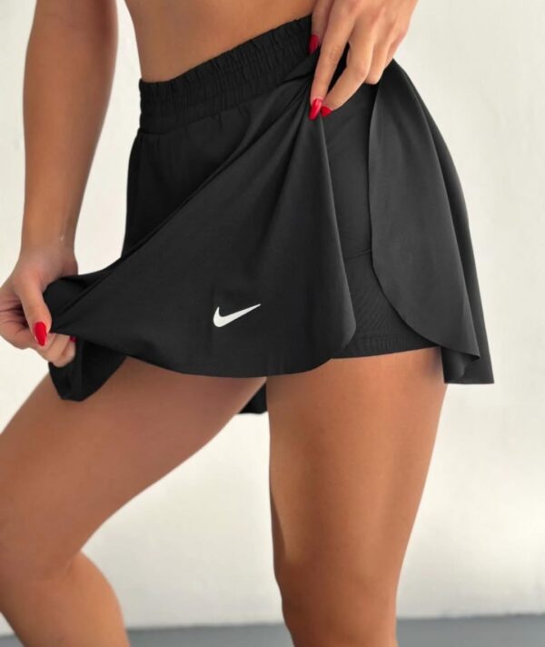 Mini Short Femme – Coupe Sexy et Confort au Quotidien