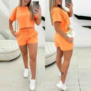 Ensemble T-shirt & Short Léger – Confort d’Été au Quotidien