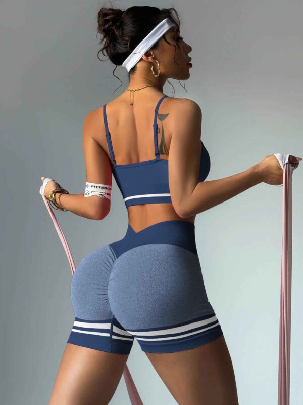 Ensemble Décontracté Femme – T-shirt et Short Style Sporty – Image 3